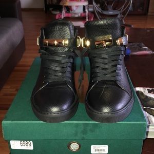 Buscemi men’s size 12